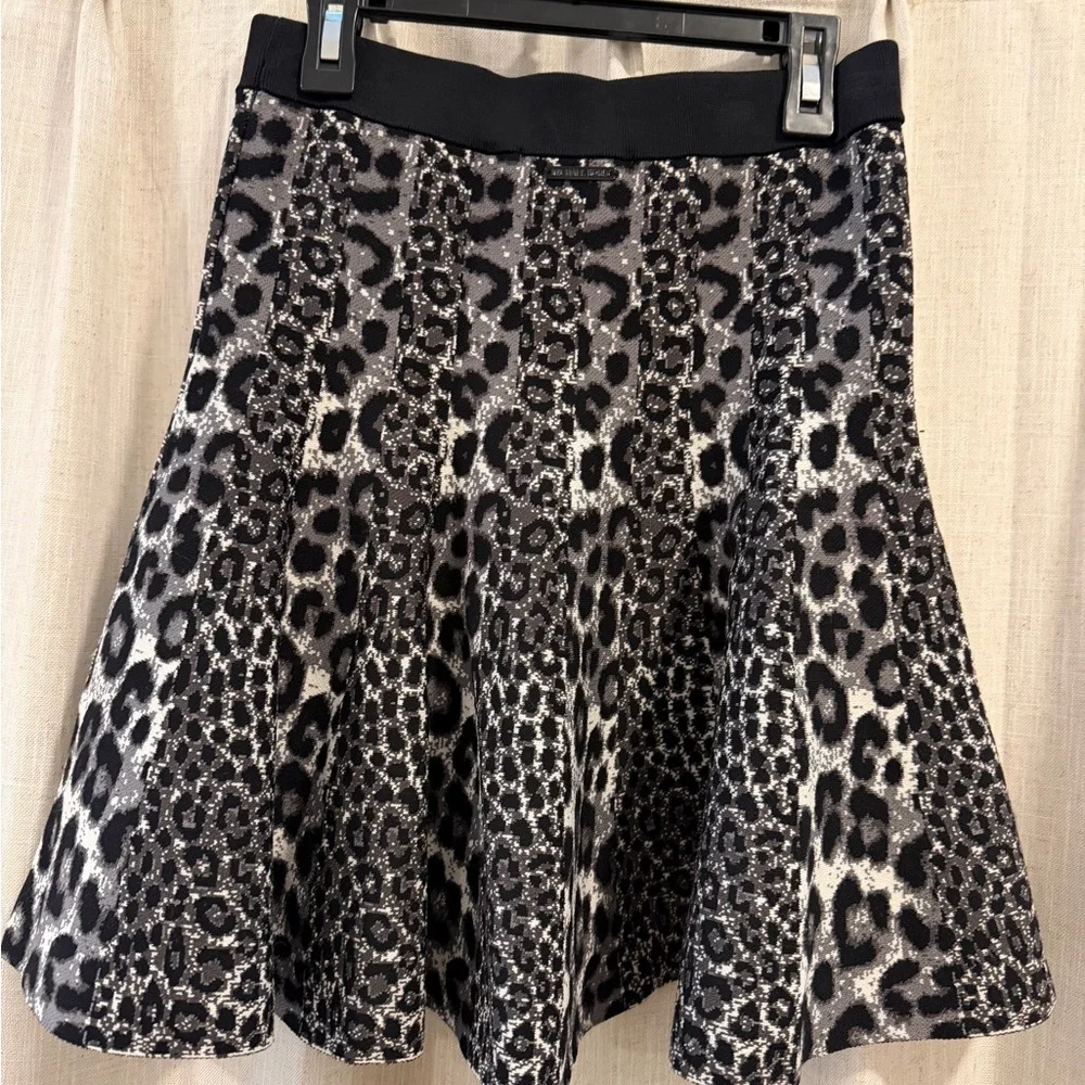 Michael Kors Jacquard leopard print skirt